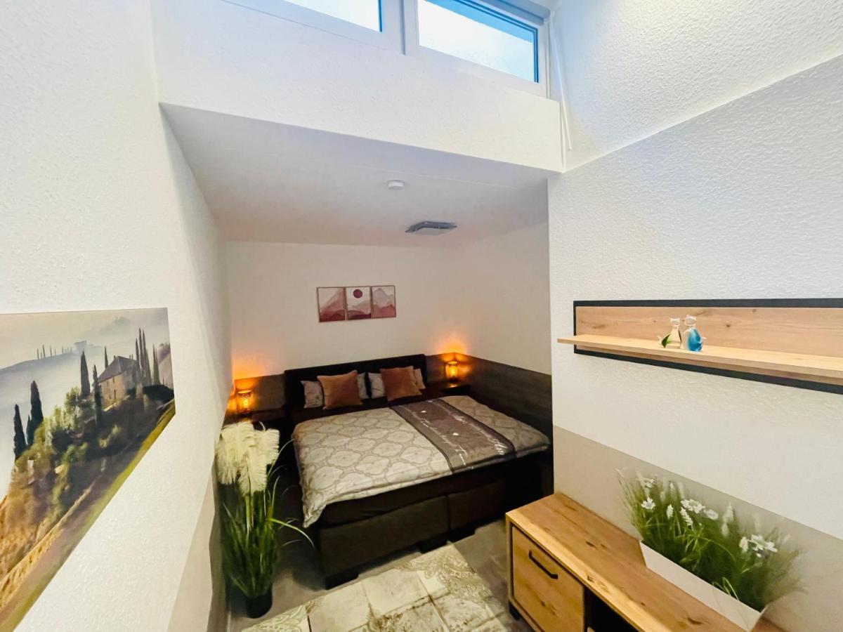2 Room Galerie Einliegerwohnung In Rheinstetten, Messe Naehe, Rollstuhlfahrer Geeignet Extérieur photo